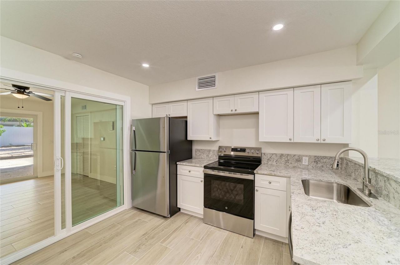 101 73rd Street, Unit 1, Holmes Beach, FL 34217 Photo