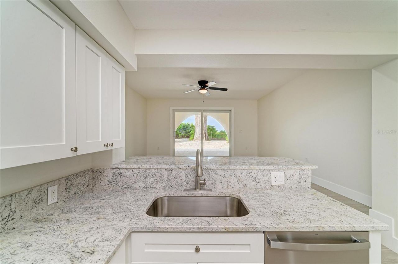 101 73rd Street, Unit 1, Holmes Beach, FL 34217 Photo