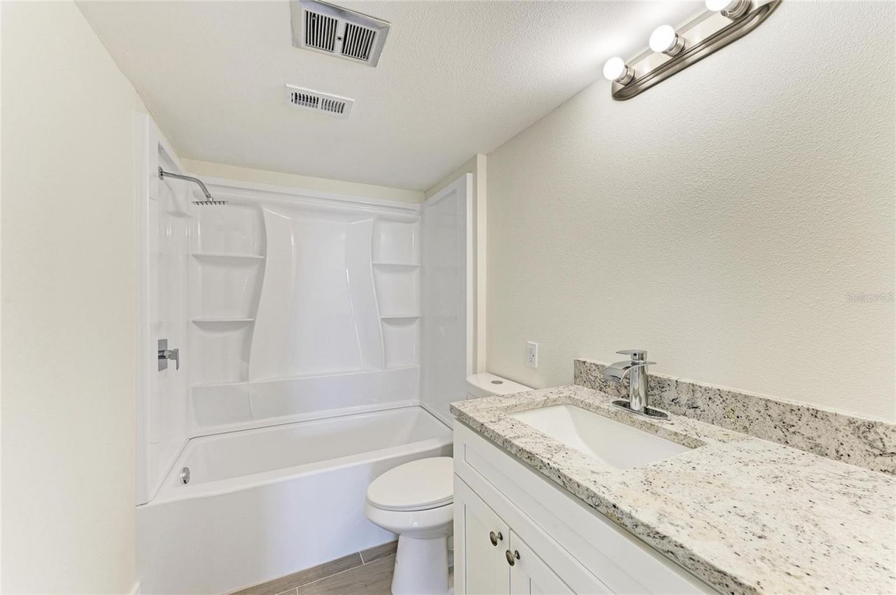 101 73rd Street, Unit 1, Holmes Beach, FL 34217 Photo
