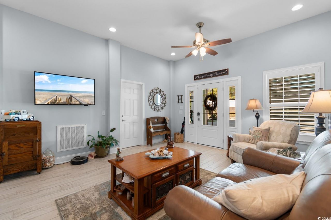 1957 24th Ave. N Photo 10