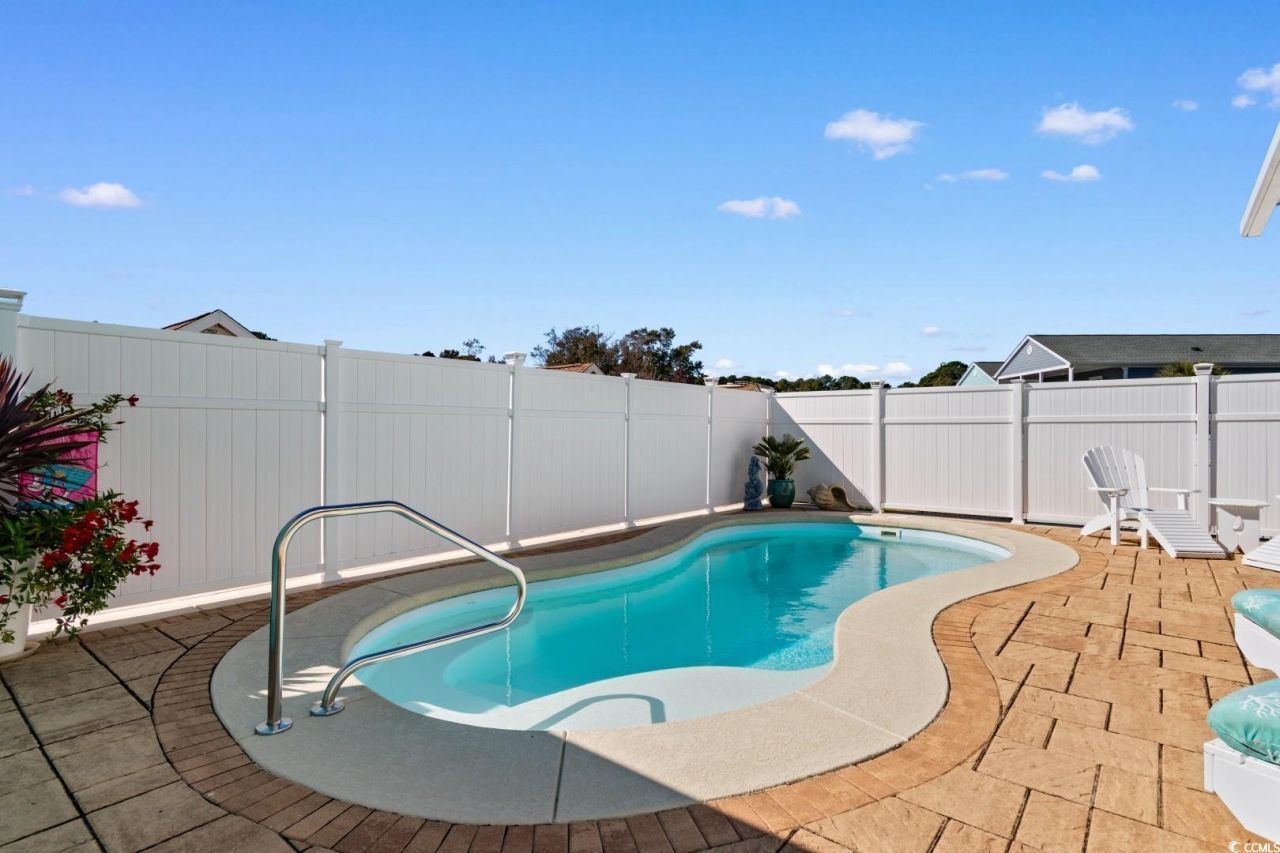 1957 24th Ave. N Photo 7