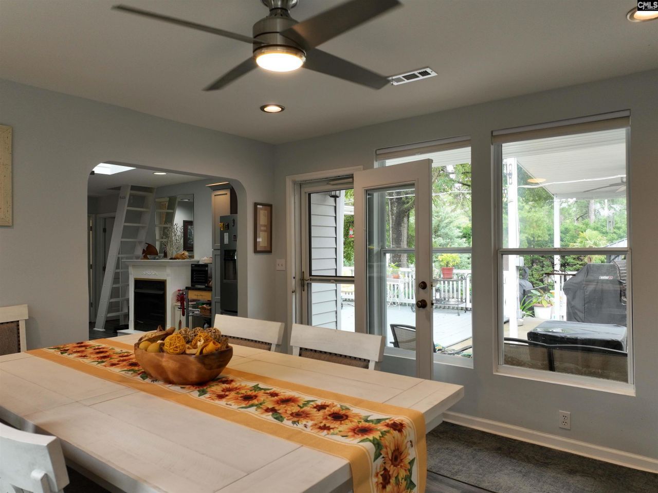 1459 Bombing Range Road Photo 12