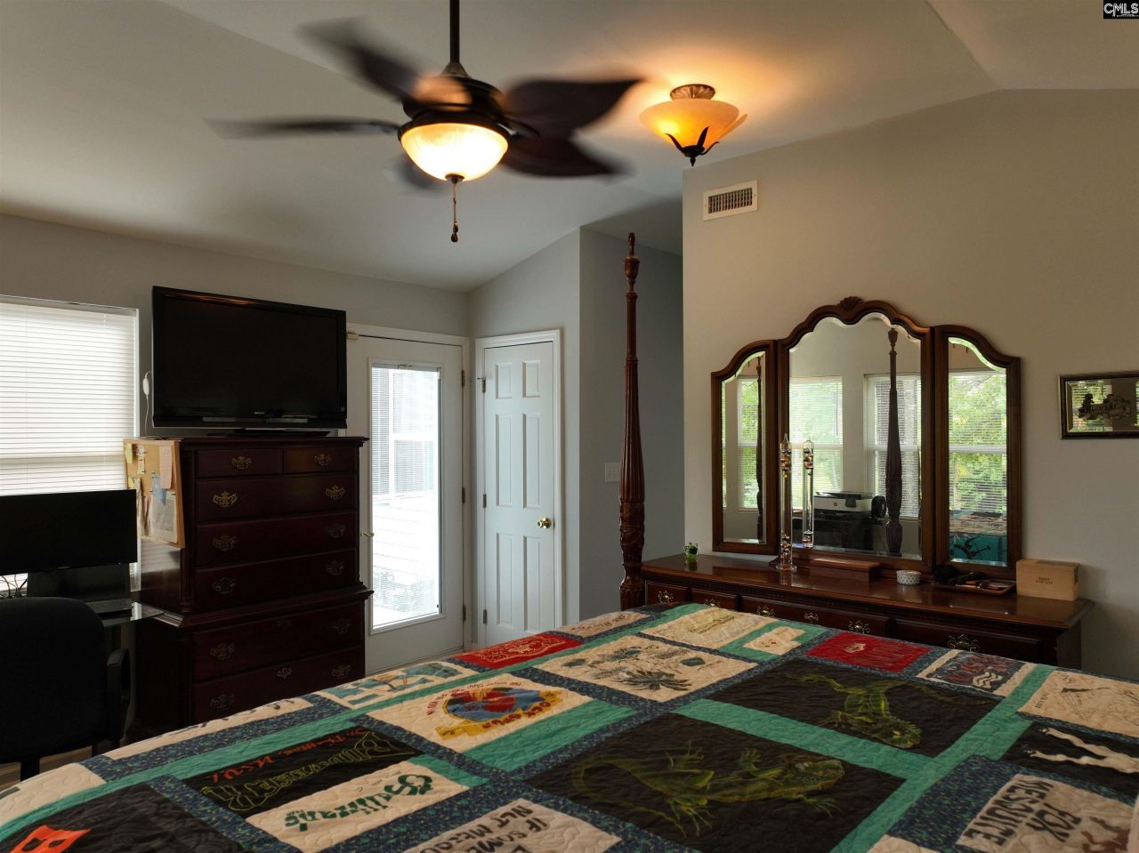 1459 Bombing Range Road Photo 18