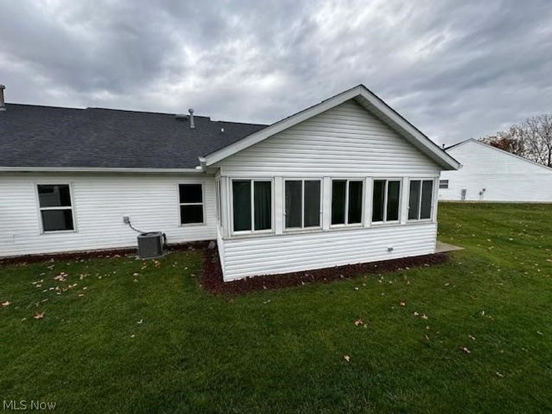 5667 Alfred Oval, Medina, OH 44256 Photo 2