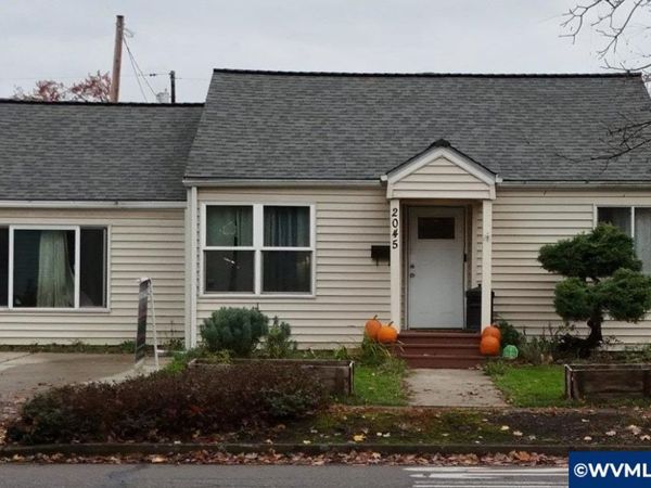 2045 Liberty St NE, Salem, OR 97301