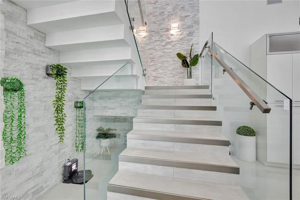 1110 Lenox Ct, Cape Coral, FL 33904 Photo