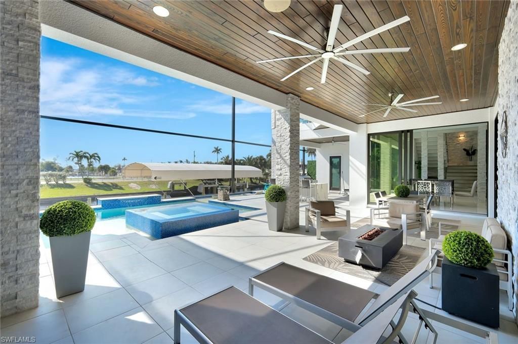 1110 Lenox Ct, Cape Coral, FL 33904 Photo