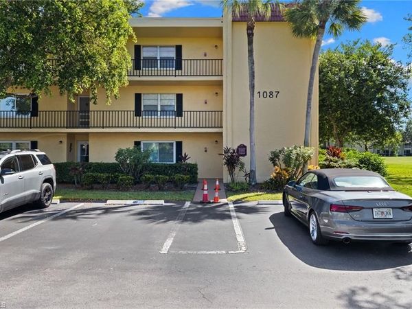 1087 Forest Lakes DR, Unit 1-309, NAPLES, FL 34105