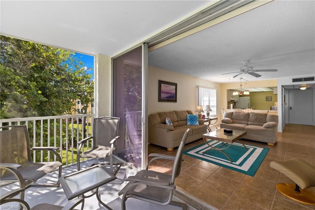 1087 Forest Lakes Dr, Unit 1-309, Naples, FL 34105 Photo