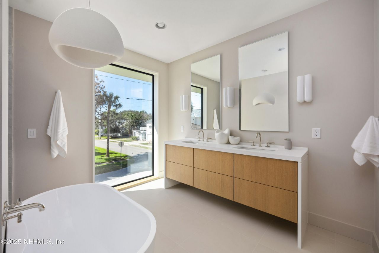 1475 Ocean Boulevard, Atlantic Beach, FL 32233 Photo