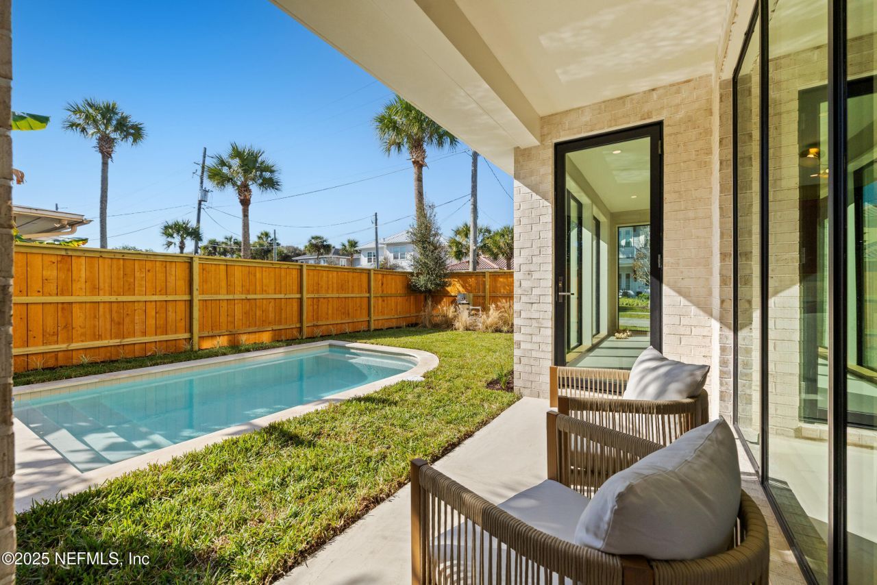 1475 Ocean Boulevard, Atlantic Beach, FL 32233 Photo