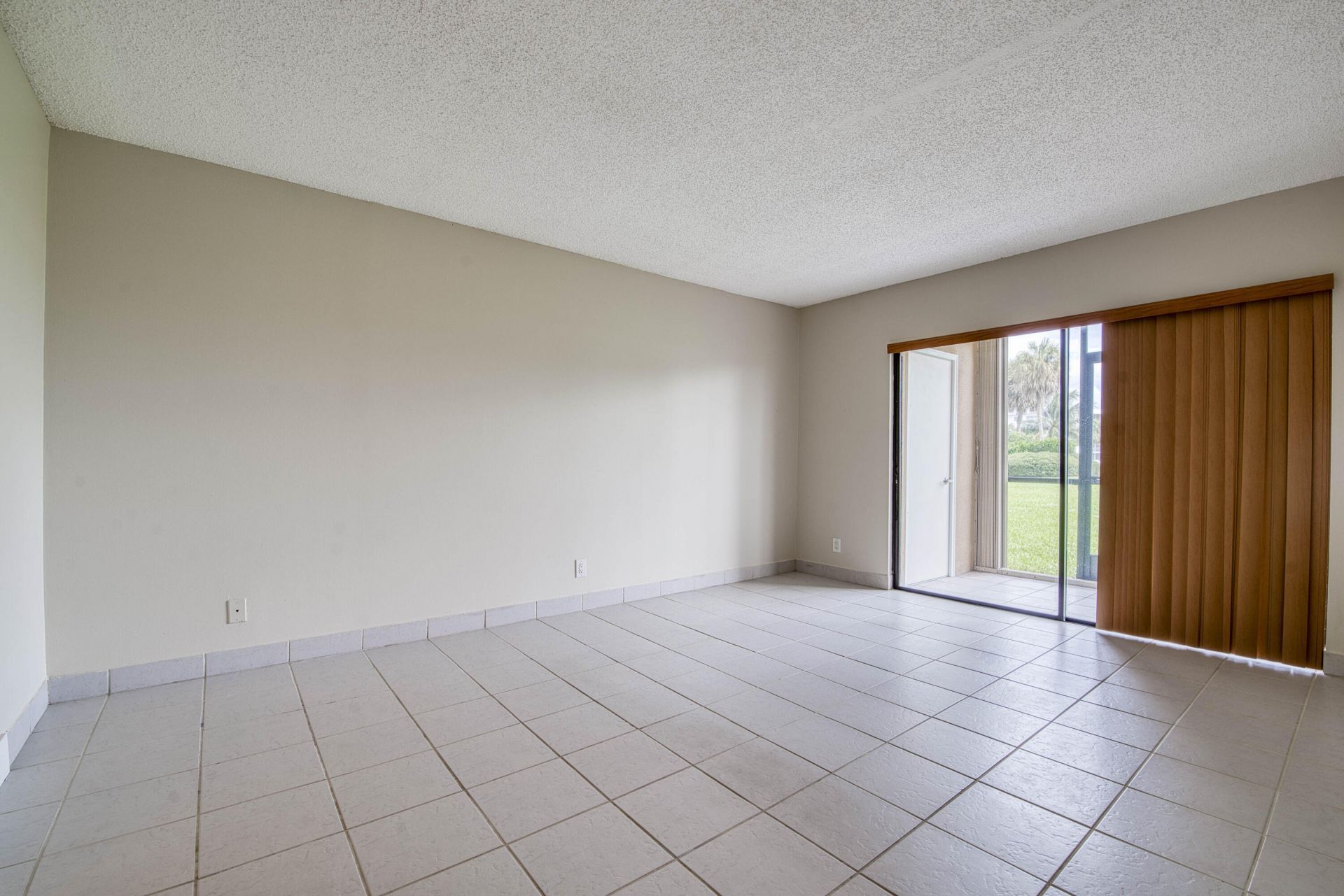 1030 Us Highway 1, Unit 103, North Palm Beach, FL 33408 Photo