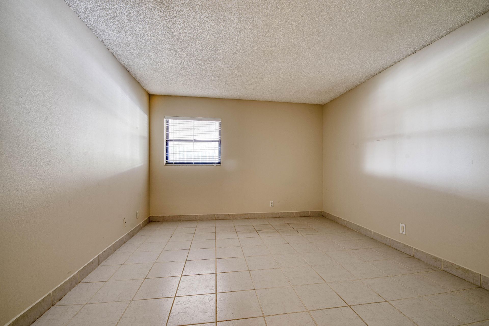 1030 Us Highway 1, Unit 103, North Palm Beach, FL 33408 Photo