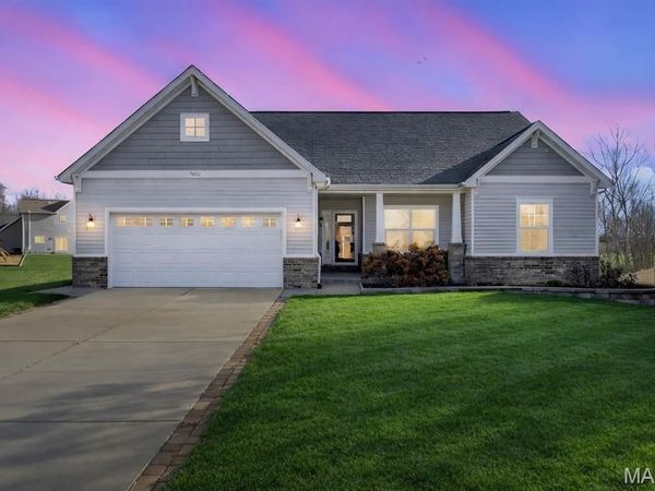 5602 Coneflower Court, Wood River, IL 62095