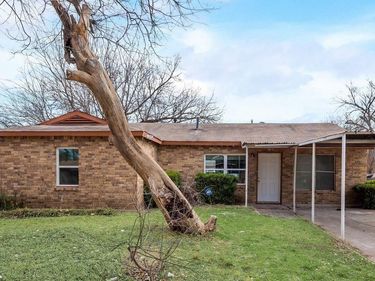 3864 Castle Hills Drive, Dallas, TX 75241