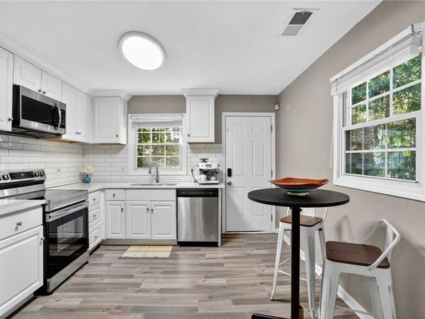 2019 Grant Road SW, Atlanta, GA 30331