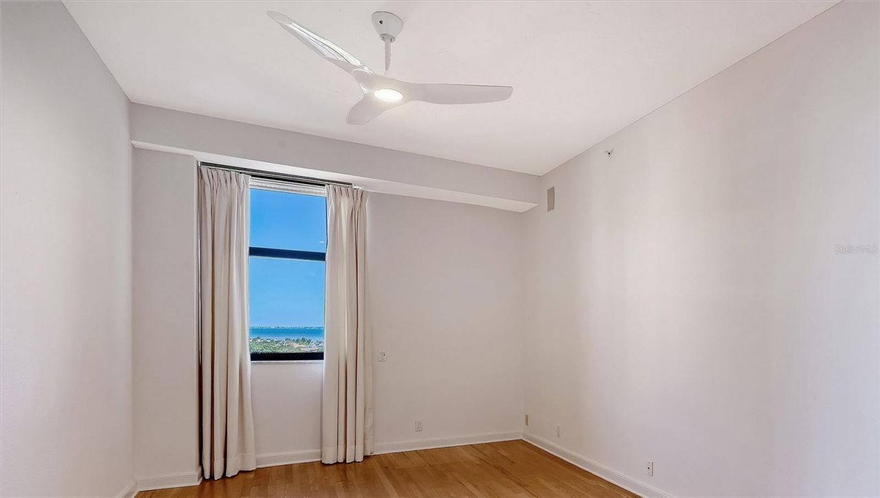 1241 Gulf Of Mexico Drive, Unit 804, Longboat Key, FL 34228 Photo