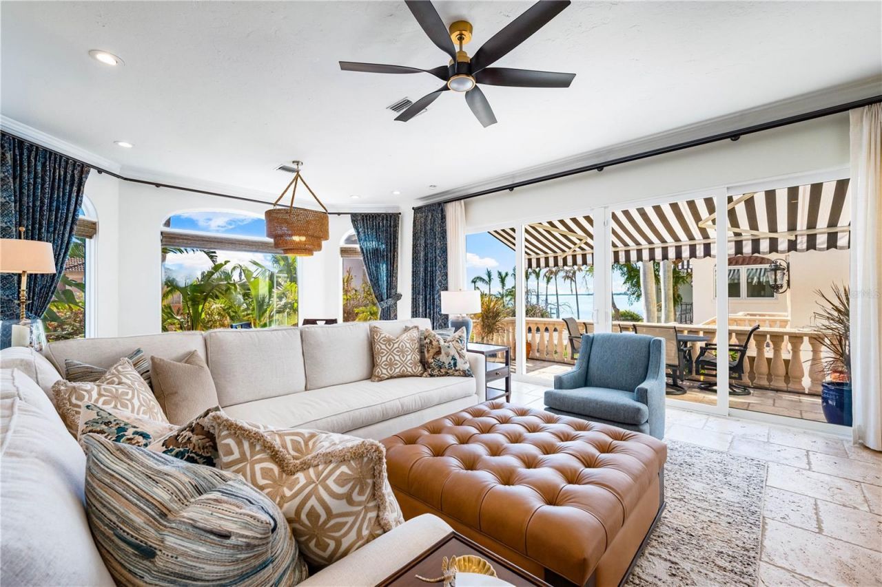 1023 Tocobaga Lane, Sarasota, FL 34236 Photo