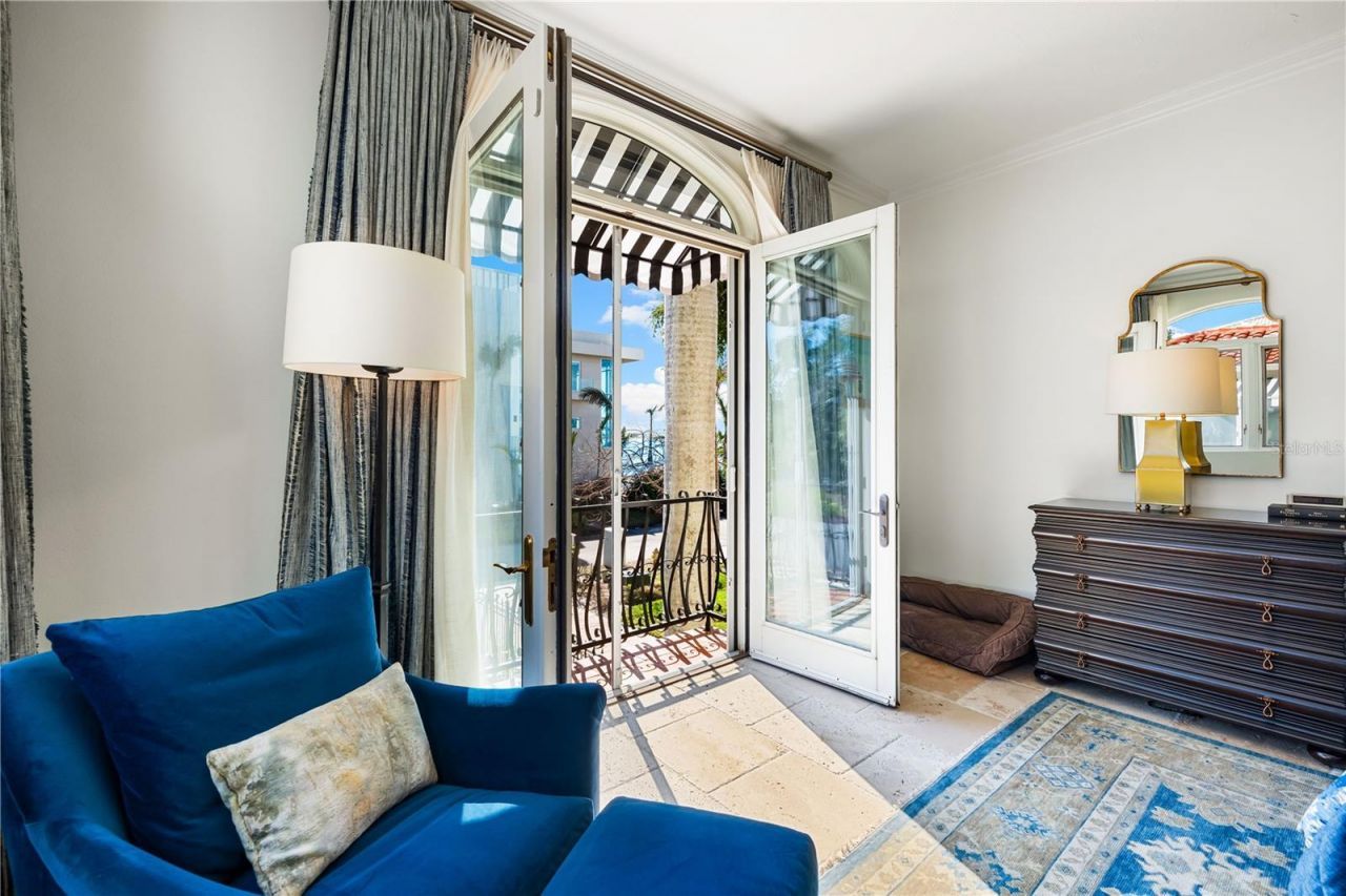 1023 Tocobaga Lane, Sarasota, FL 34236 Photo