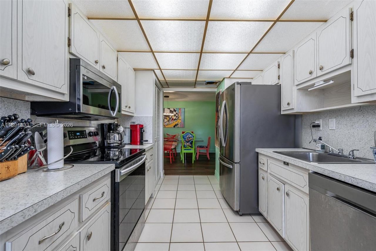 6923 Cypress Rd, Unit C12, Plantation, FL 33317 Photo