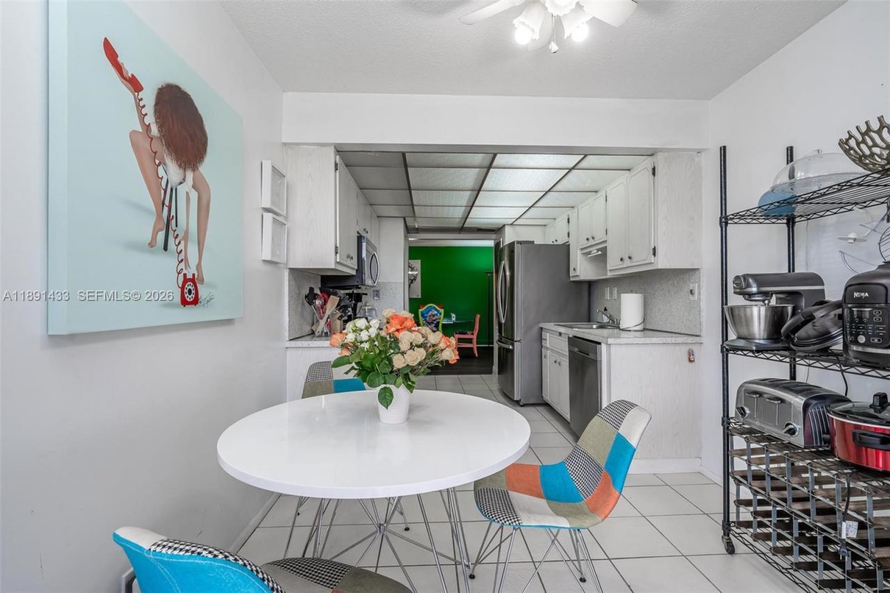 6923 Cypress Rd, Unit C12, Plantation, FL 33317 Photo