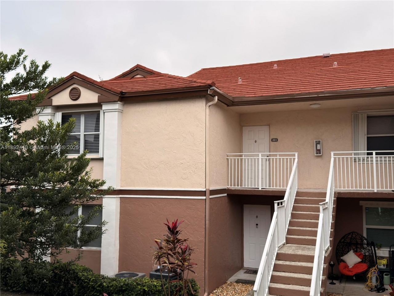 11266 SW 12th St, Unit 201, Pembroke Pines, FL 33025 Photo