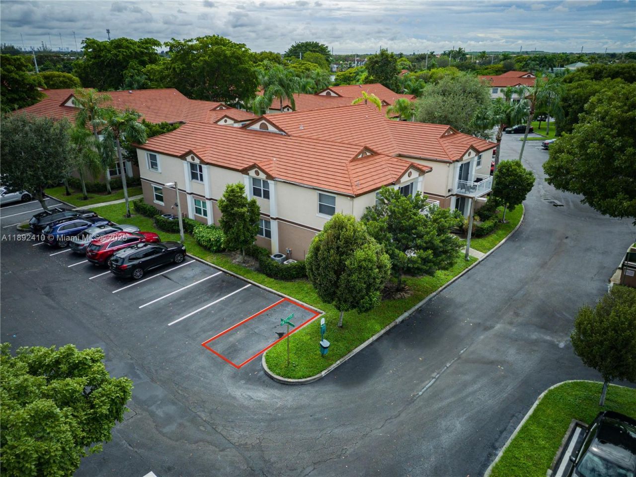 11266 SW 12th St, Unit 201, Pembroke Pines, FL 33025 Photo