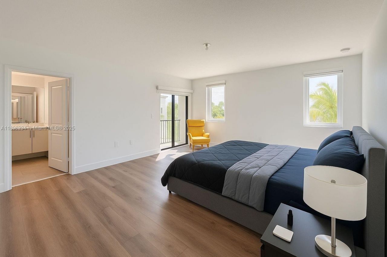 8200 NW 43rd St, Doral, FL 33166 Photo