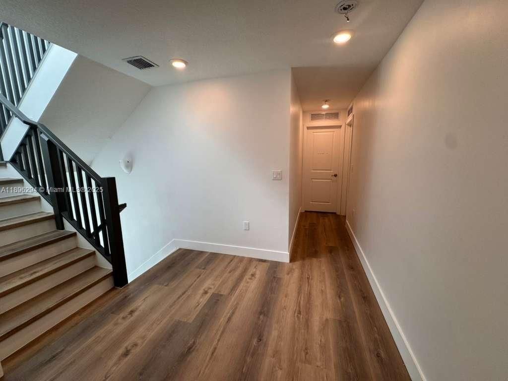 8200 NW 43rd St, Doral, FL 33166 Photo