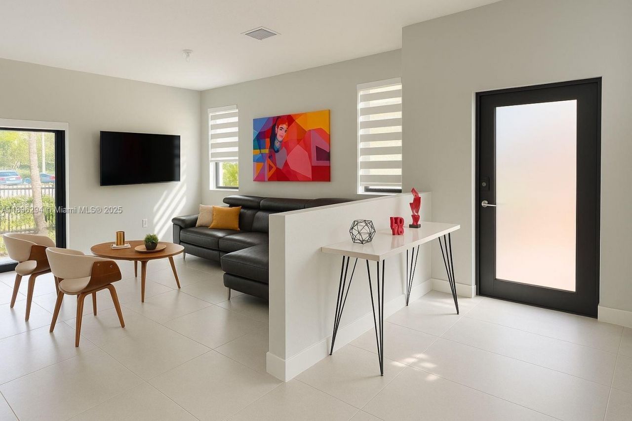 8200 NW 43rd St, Doral, FL 33166 Photo