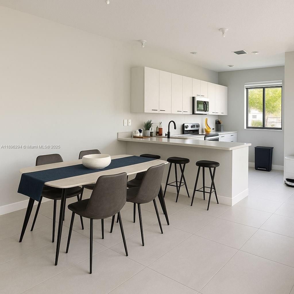 8200 NW 43rd St, Doral, FL 33166 Photo