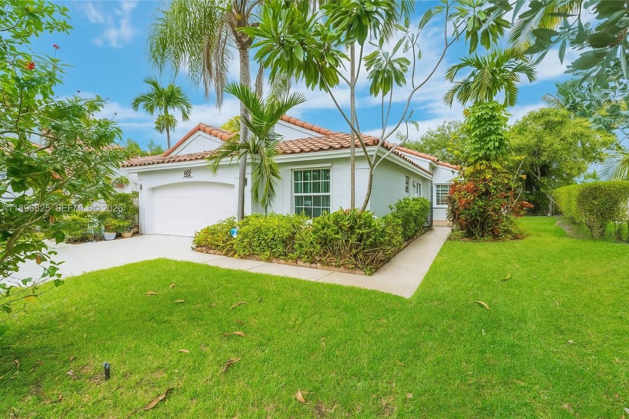 1181 NW 173rd Ave, Pembroke Pines, FL 33029 Photo