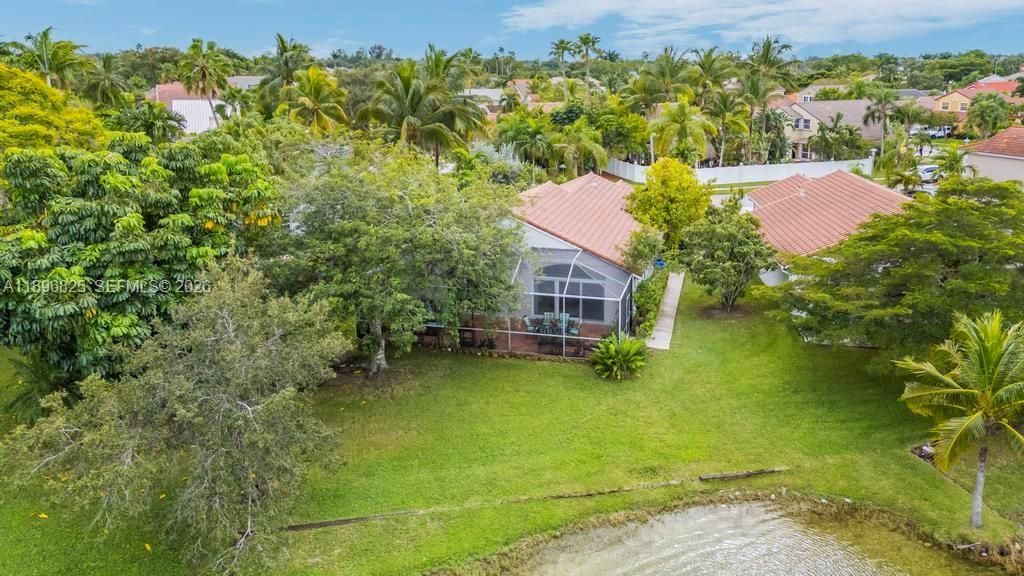 1181 NW 173rd Ave, Pembroke Pines, FL 33029 Photo