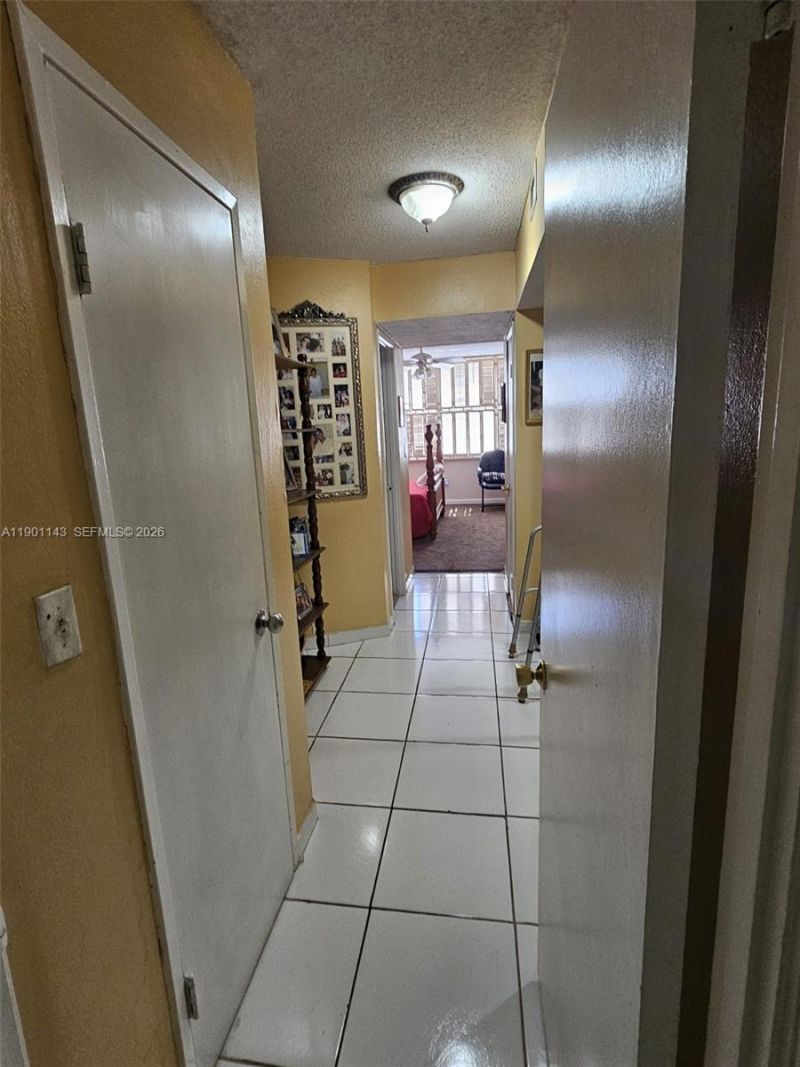 1670 NE 191st St, Unit 109-3, Miami, FL 33179 Photo