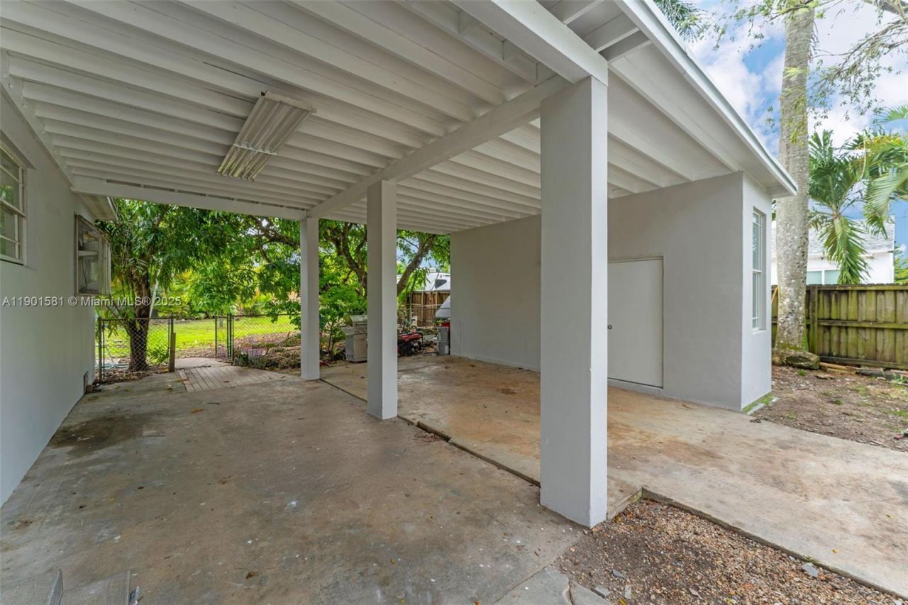 538 NW 11th St, Homestead, FL 33030 Photo