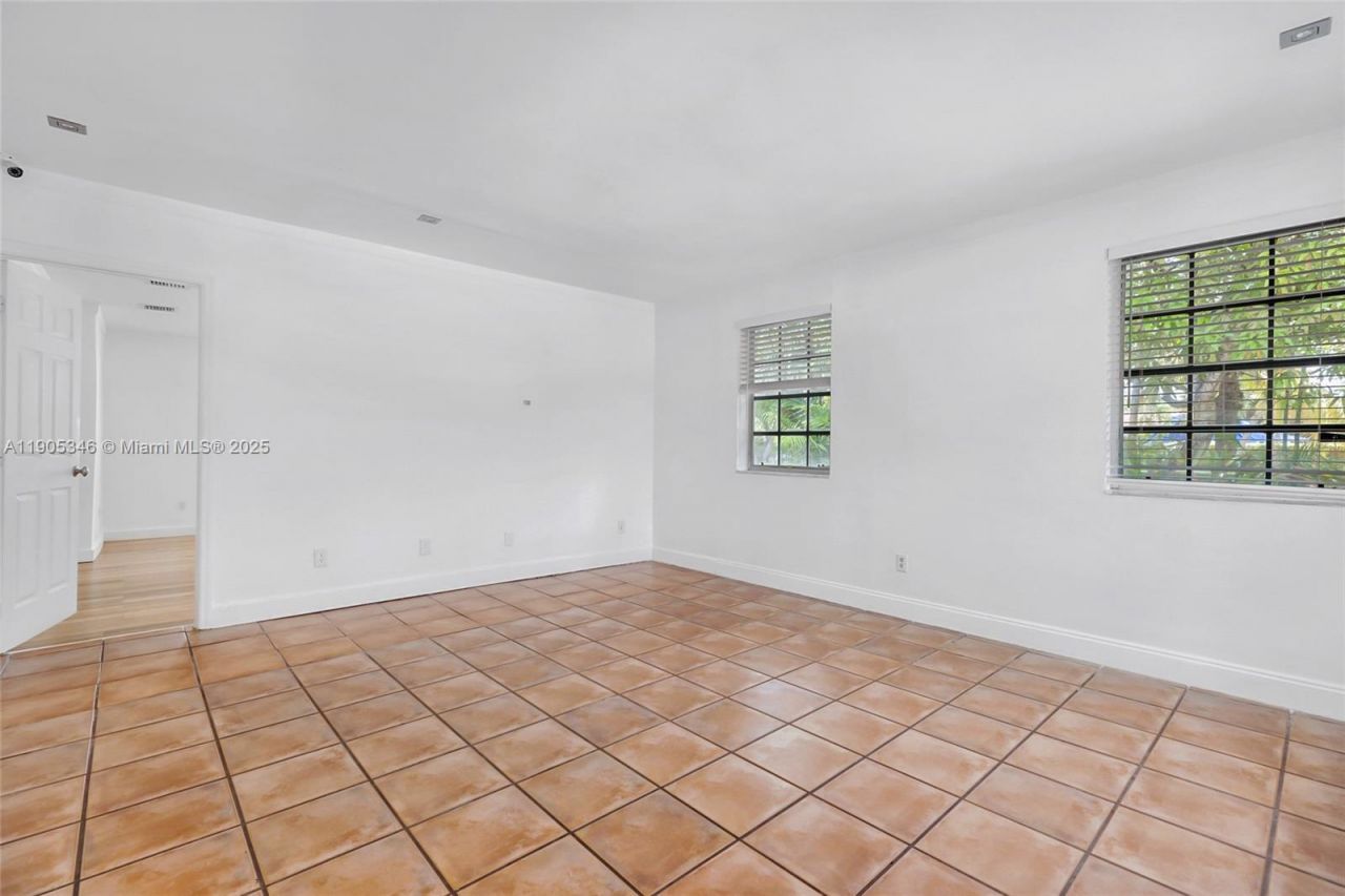 13820 SW 82nd Ave, Palmetto Bay, FL 33158 Photo