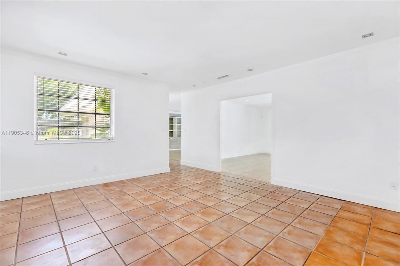 13820 SW 82nd Ave, Palmetto Bay, FL 33158 Photo