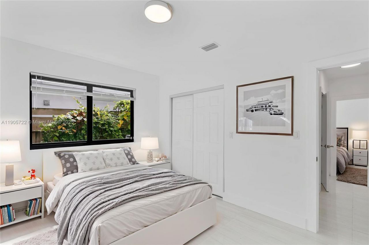 8635 N Miami Ave, Miami, FL 33150 Photo