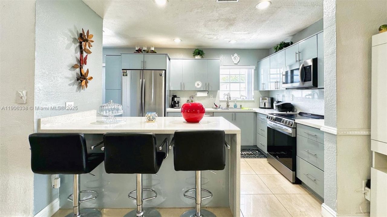 20515 NW 45th Ave, Miami Gardens, FL 33055 Photo