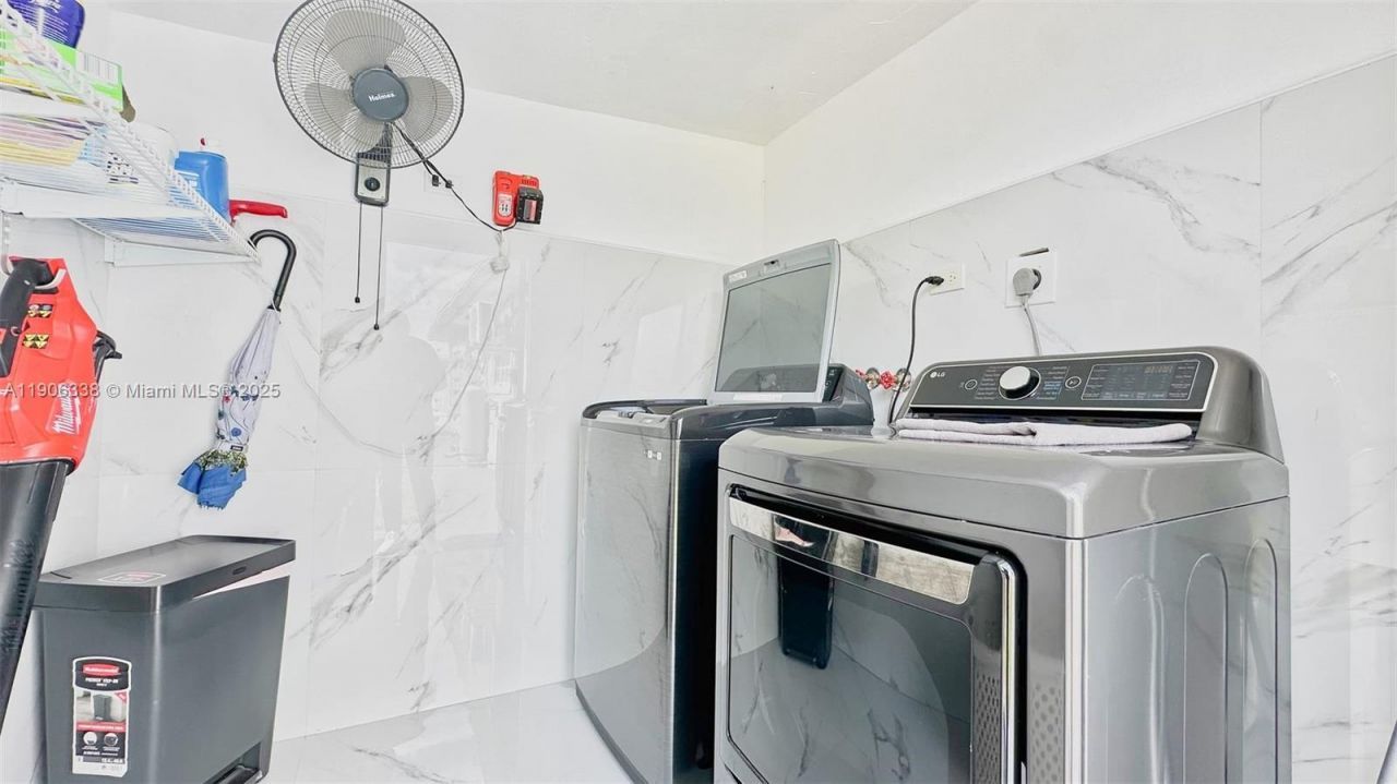 20515 NW 45th Ave, Miami Gardens, FL 33055 Photo