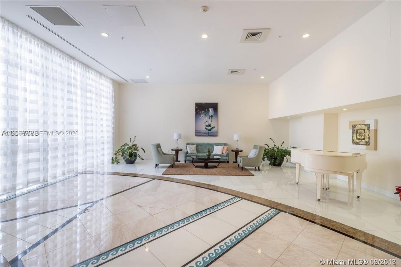 6301 Collins Ave, Unit 1402, Miami Beach, FL 33141 Photo