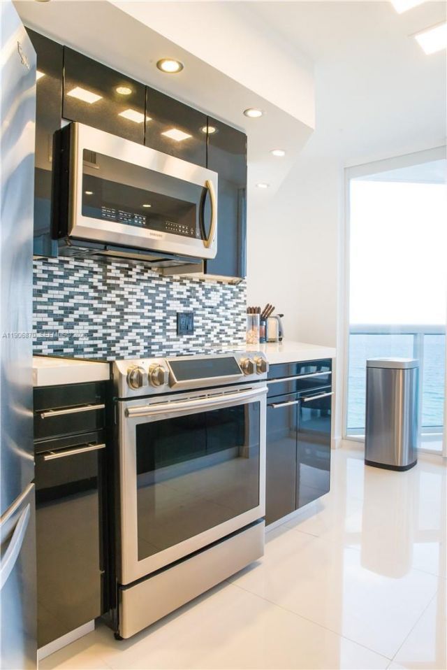 6301 Collins Ave, Unit 1402, Miami Beach, FL 33141 Photo