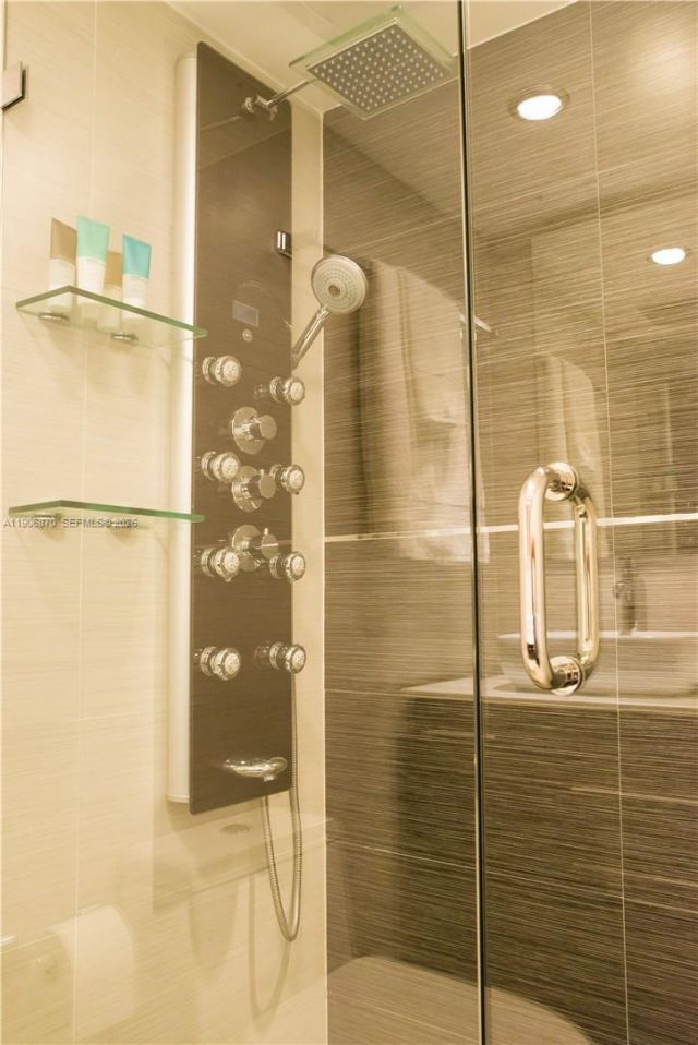 6301 Collins Ave, Unit 1402, Miami Beach, FL 33141 Photo