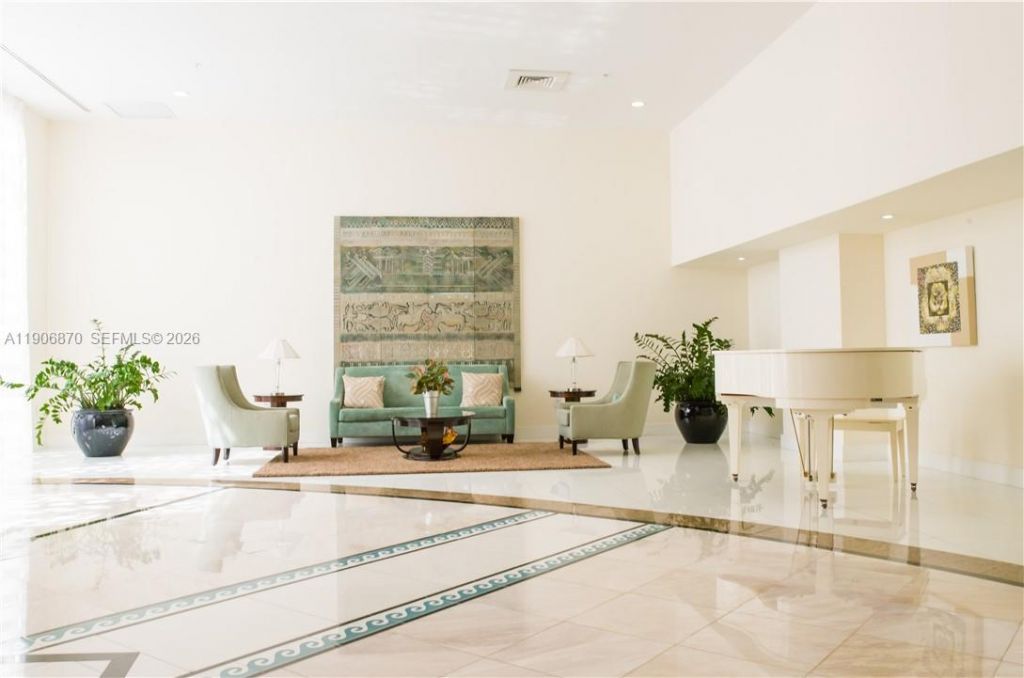 6301 Collins Ave, Unit 1402, Miami Beach, FL 33141 Photo