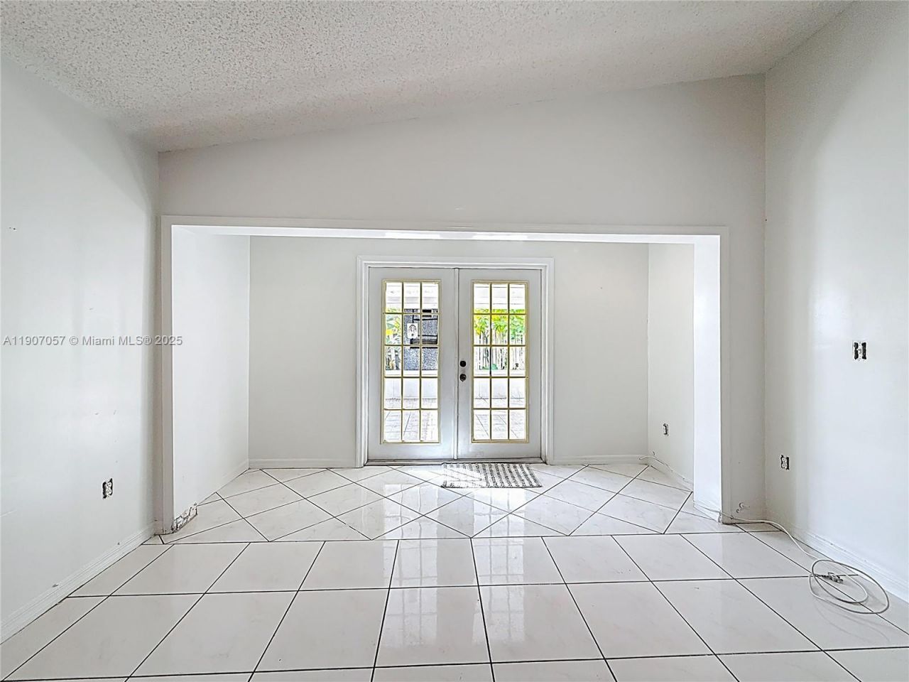 13870 SW 157th Ter, Miami, FL 33177 Photo