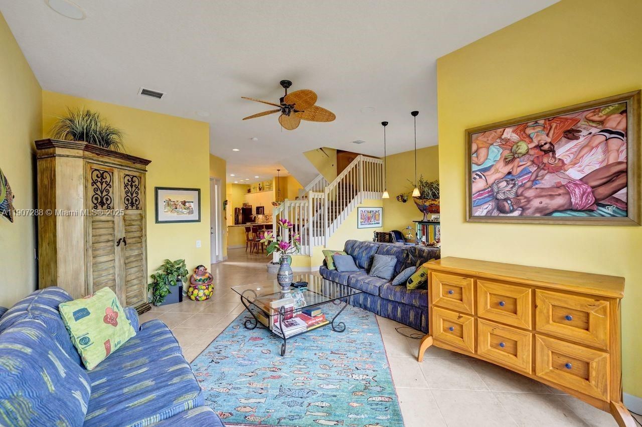 1385 Harbor Vw E, Hollywood, FL 33019 Photo