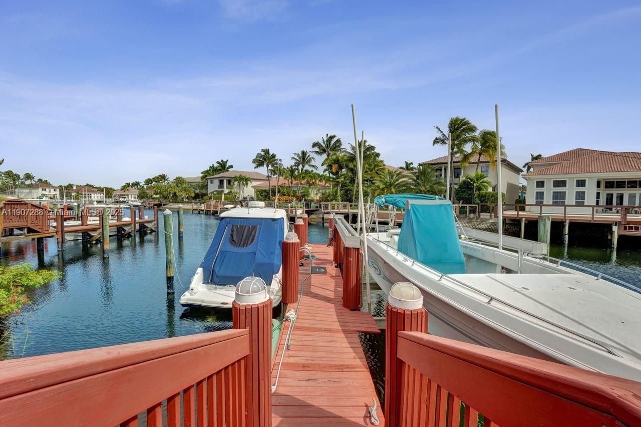 1385 Harbor Vw E, Hollywood, FL 33019 Photo