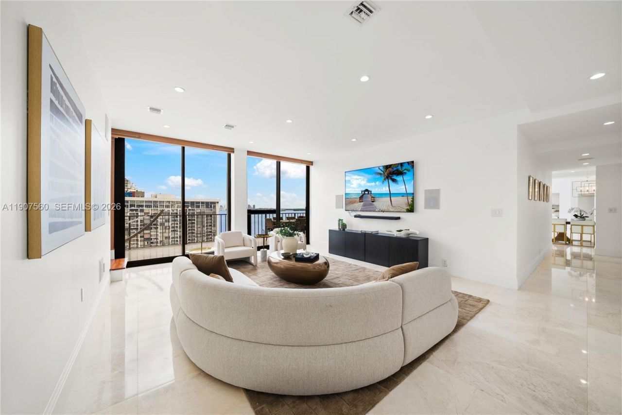 1925 Brickell Ave, Unit DPH3, Miami, FL 33129 Photo