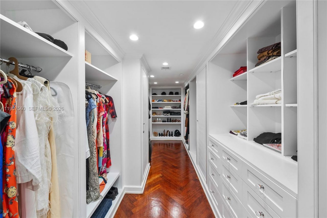 1925 Brickell Ave, Unit DPH3, Miami, FL 33129 Photo