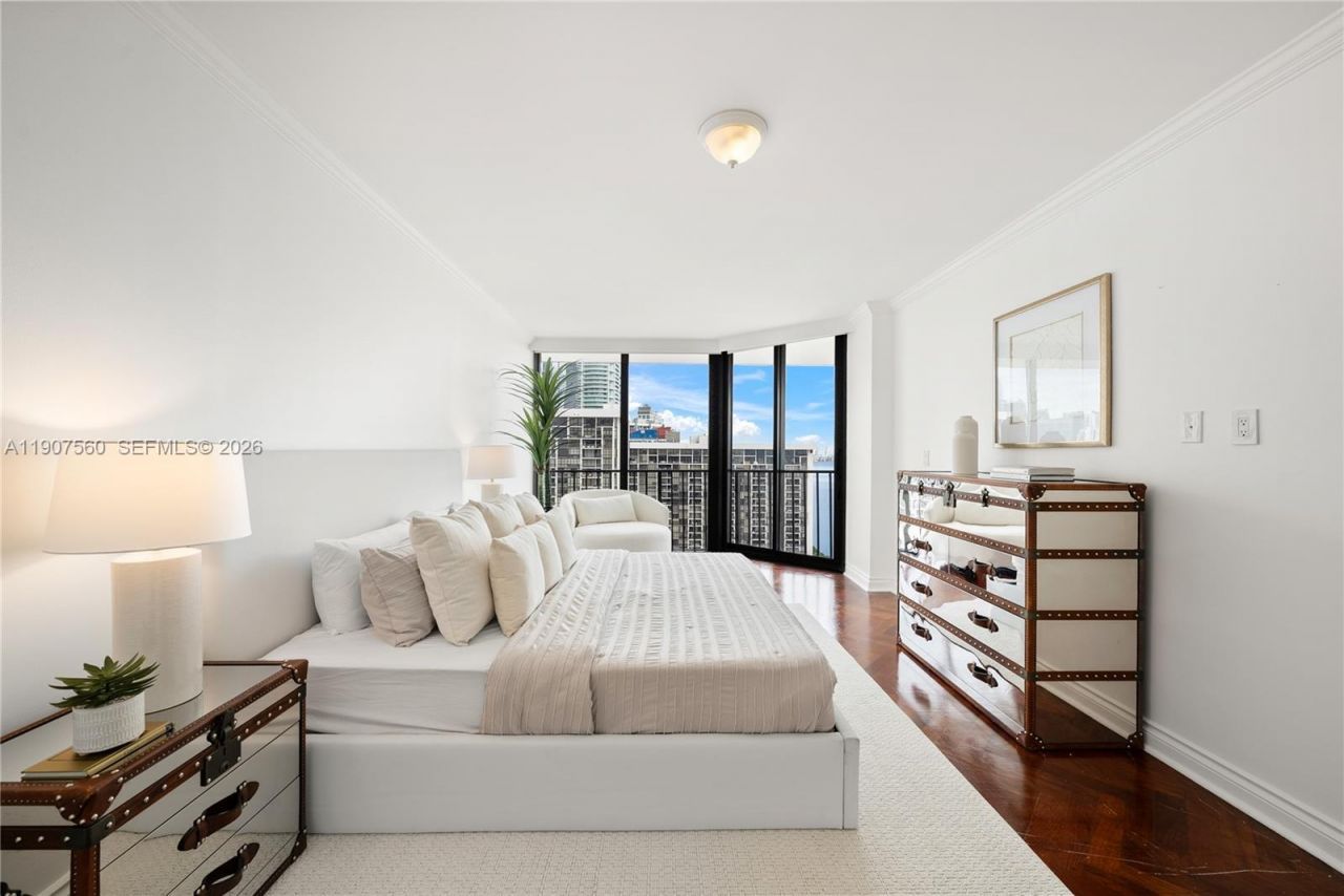 1925 Brickell Ave, Unit DPH3, Miami, FL 33129 Photo